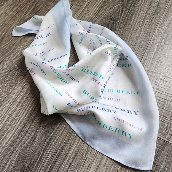 Burberry Vintage Spellout Bandana - Picture 1 of 11